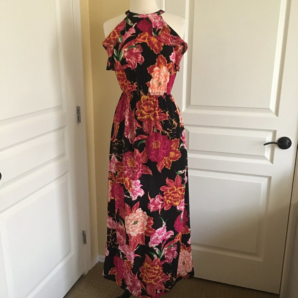 NWT One Clothing Ruffled Halter Maxi Floral Dress